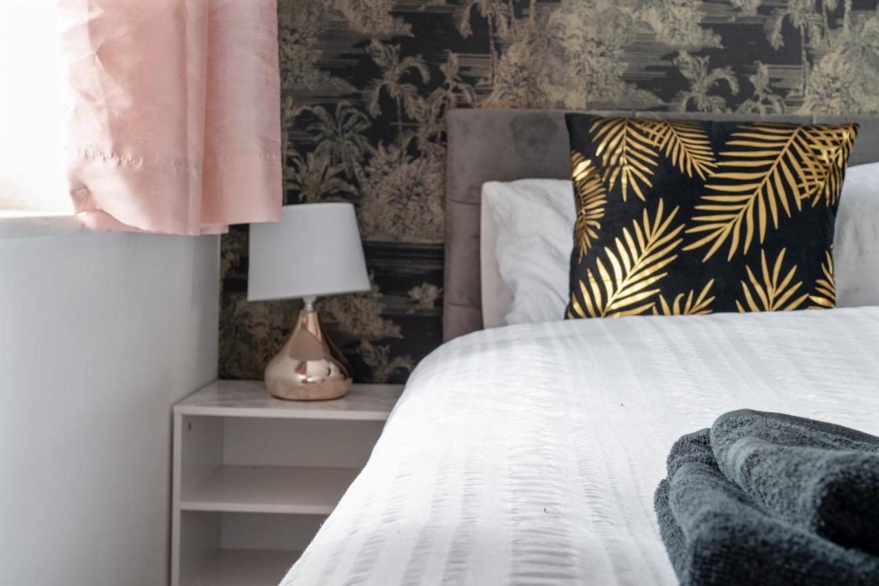 Exclusive Deals L Last-Minute Reserve L Townhouse With Sleeps 6 L Braunstone Town , Leicester L By Zen Nights Short Lets & Serviced Accommodations 외부 사진