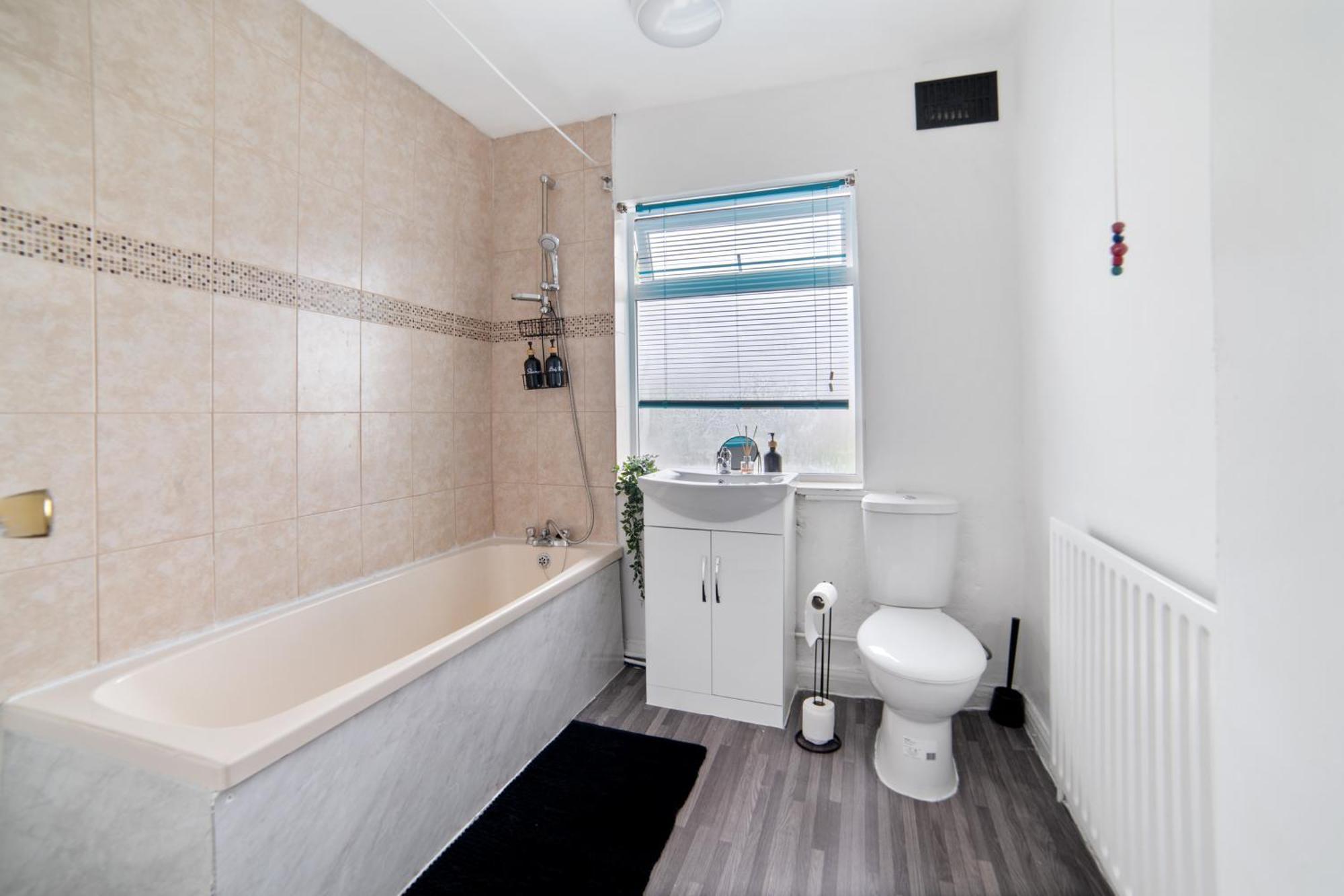 Exclusive Deals L Last-Minute Reserve L Townhouse With Sleeps 6 L Braunstone Town , Leicester L By Zen Nights Short Lets & Serviced Accommodations 외부 사진